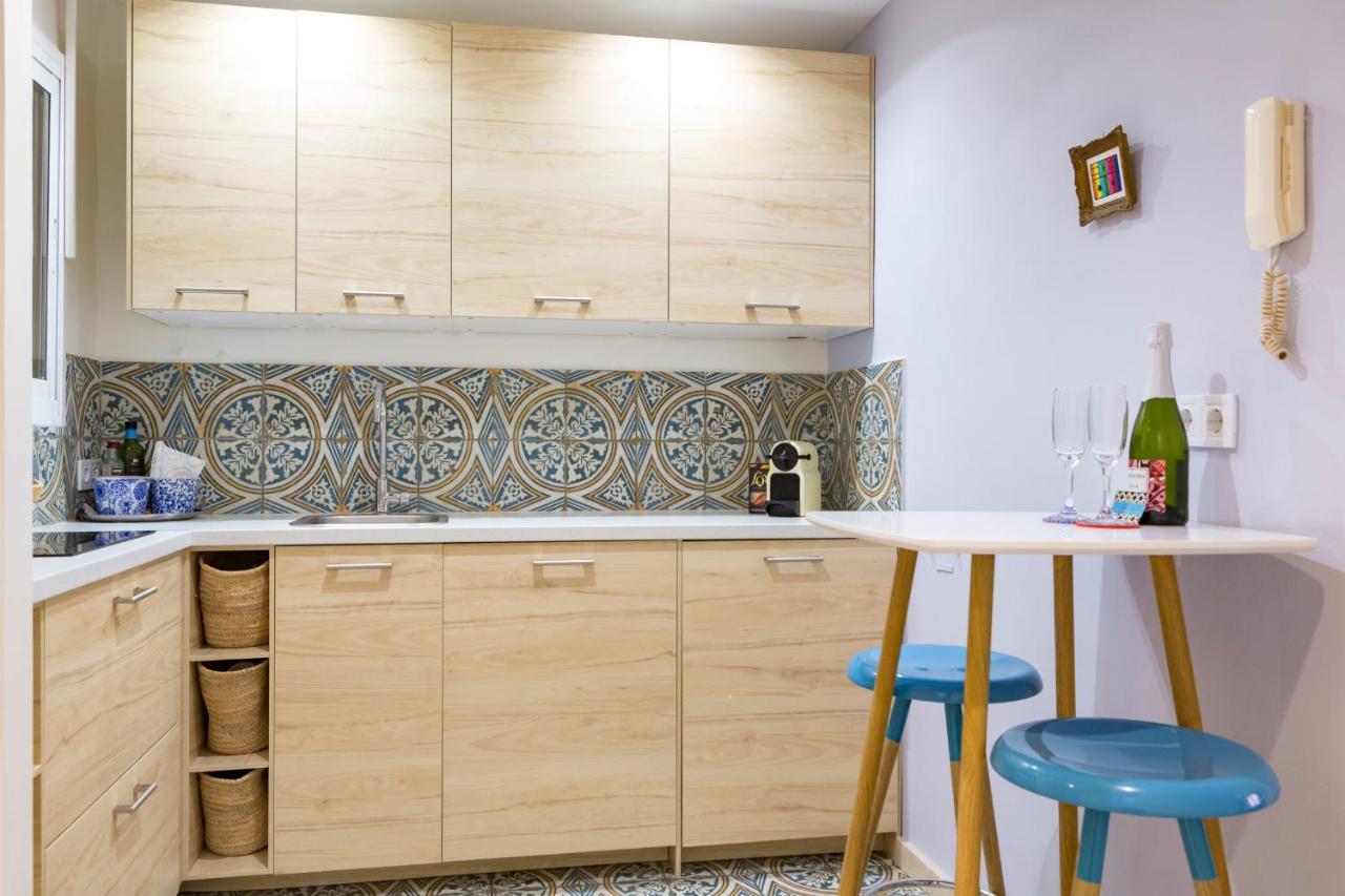 Agua VI & Seasonal Pool By Ele Apartments Malaga Bagian luar foto